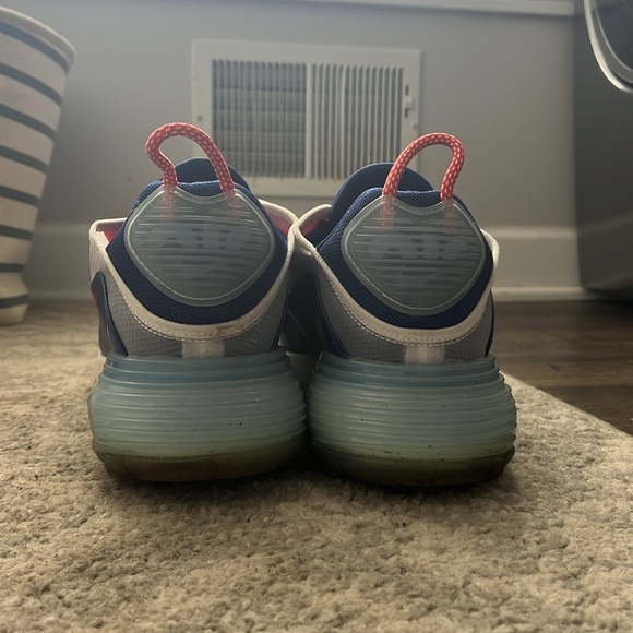 Air max 2090 men’s 10 blue and red - Picture 5 of 6